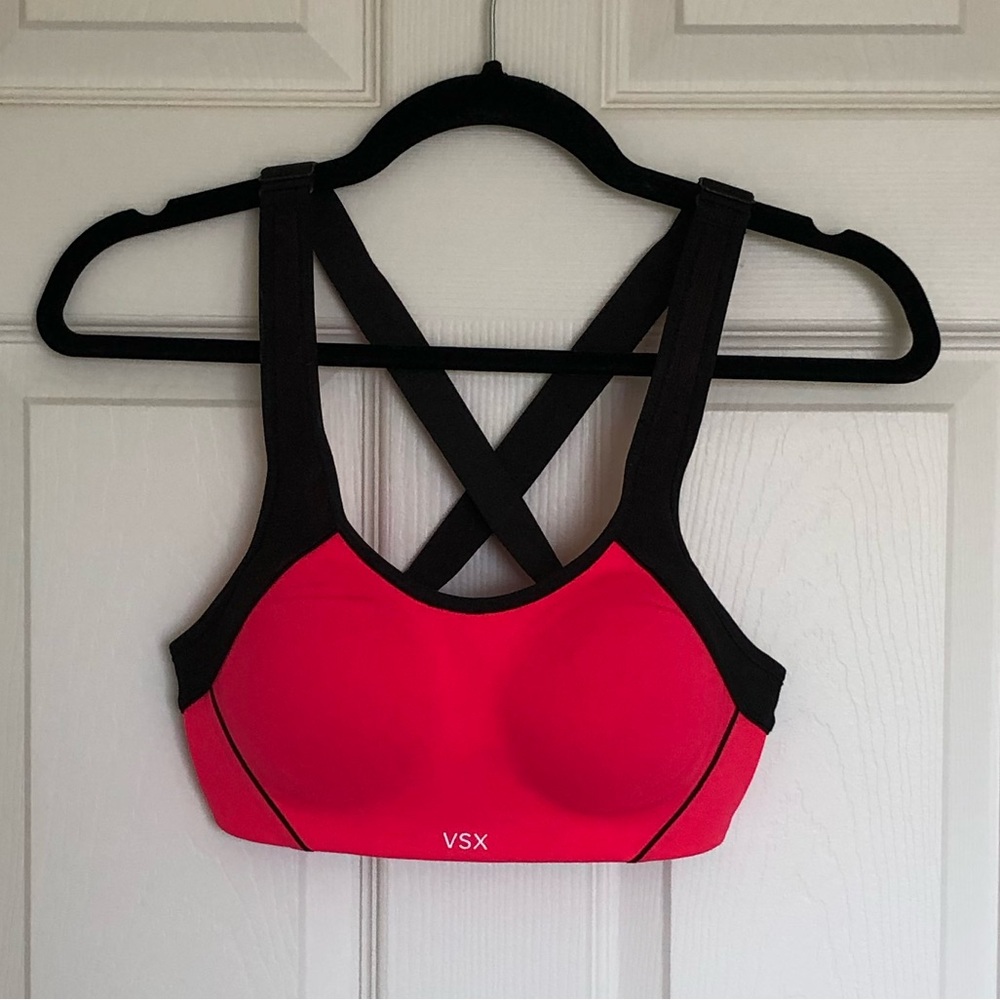 VSX Women’s Sports Bra